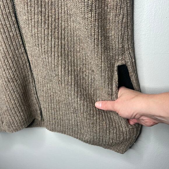 Vintage REI Brown Wool Sleeveless Zip-Up Cardigan Sweater Vest Mens M Ivy League - Picture 4 of 11